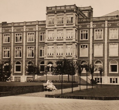 File:Leuvens Kankerinstituut 02.jpg