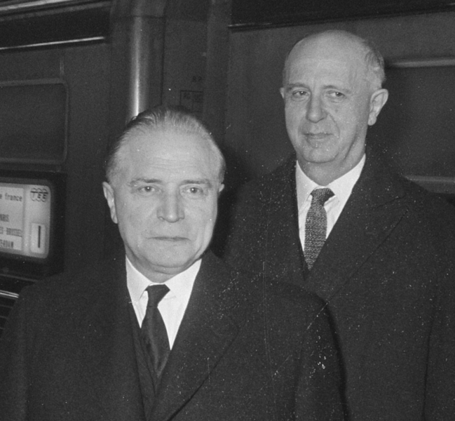 File:800px-Gaston et Pierre.png