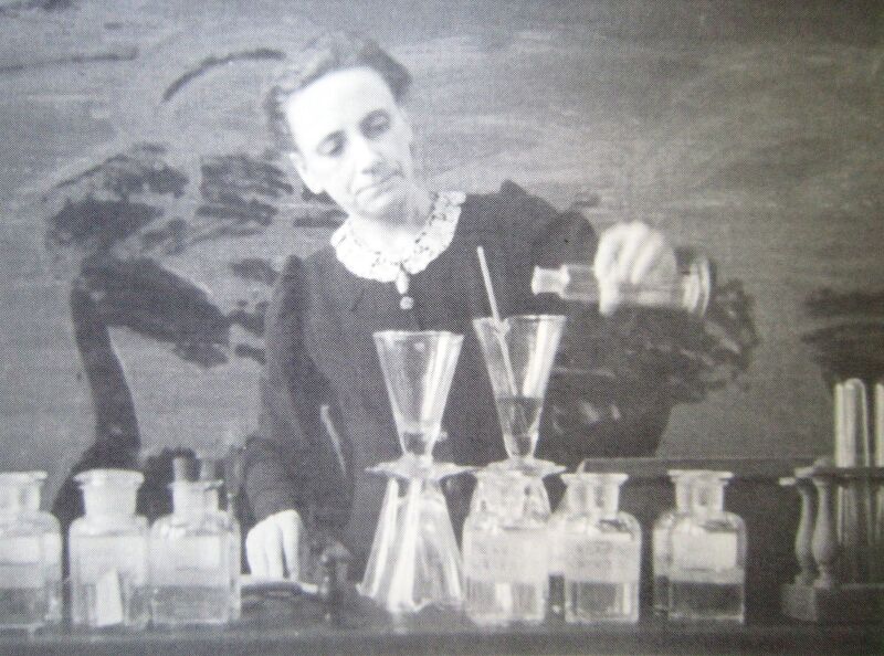 File:1600px-Van risseghem hortense.jpg