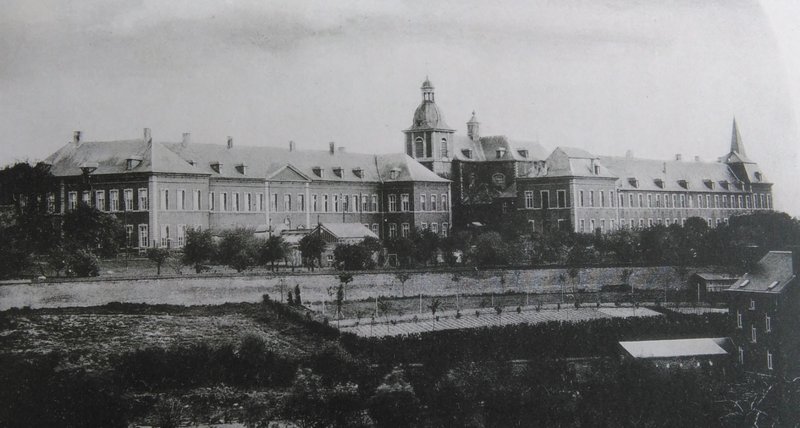 File:945px-Abbayegembloux 1901.png