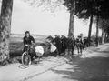 604px-Belgische vluchtelingen op de weg Brussel-Leuven 1940.jpg